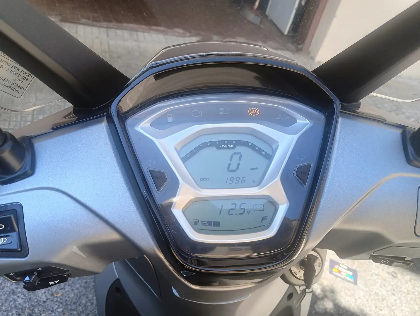 Kymco People S 200i Silber - 2