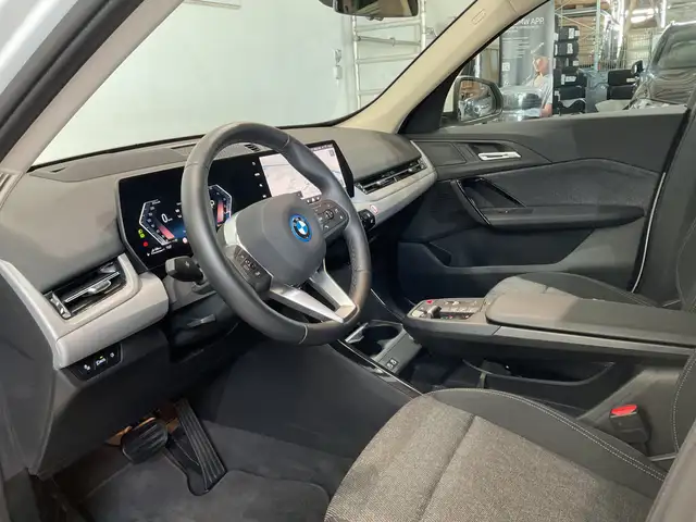 BMW X1 view 3