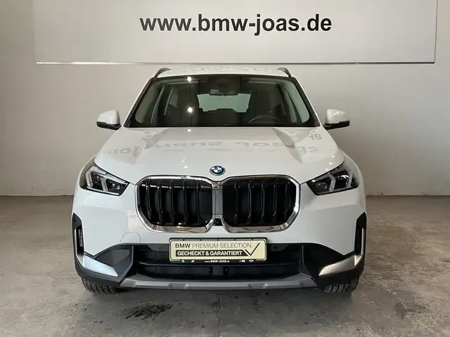 BMW X1 view 2