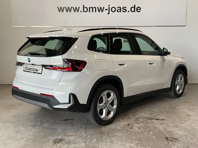 BMW X1 view 13