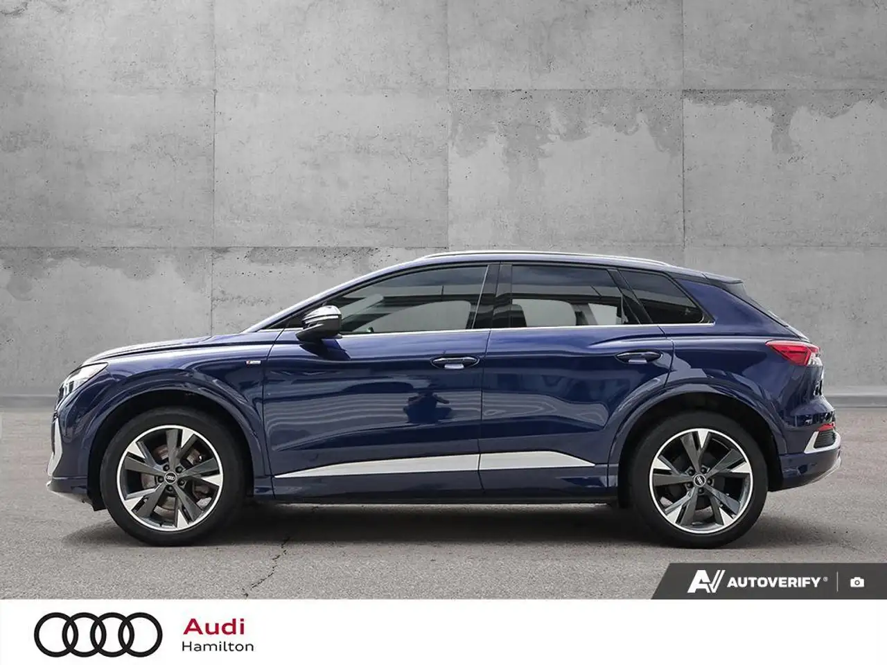 Audi Q4 e-tron photo Audi Q4 e-tron