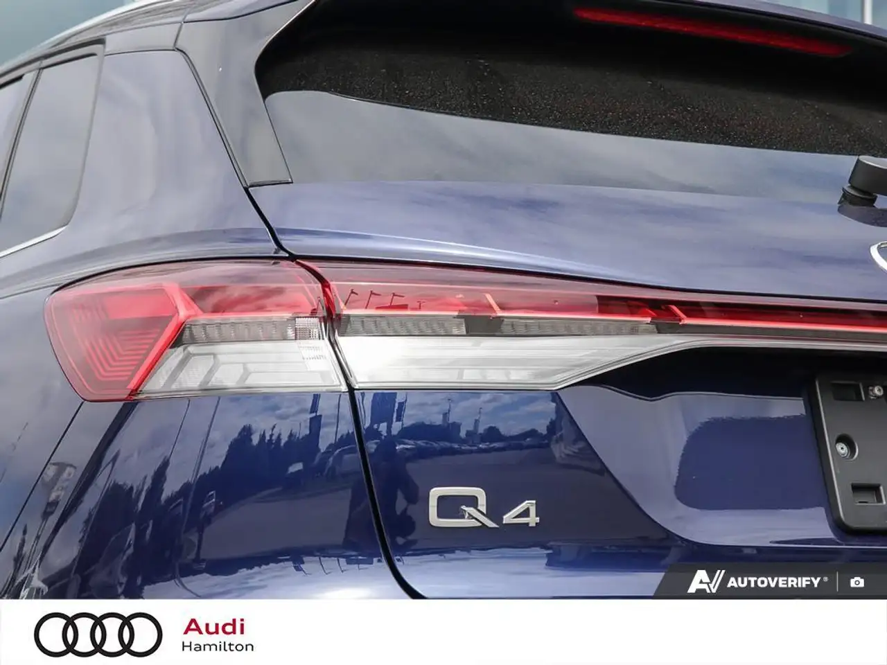 Audi Q4 e-tron photo Audi Q4 e-tron