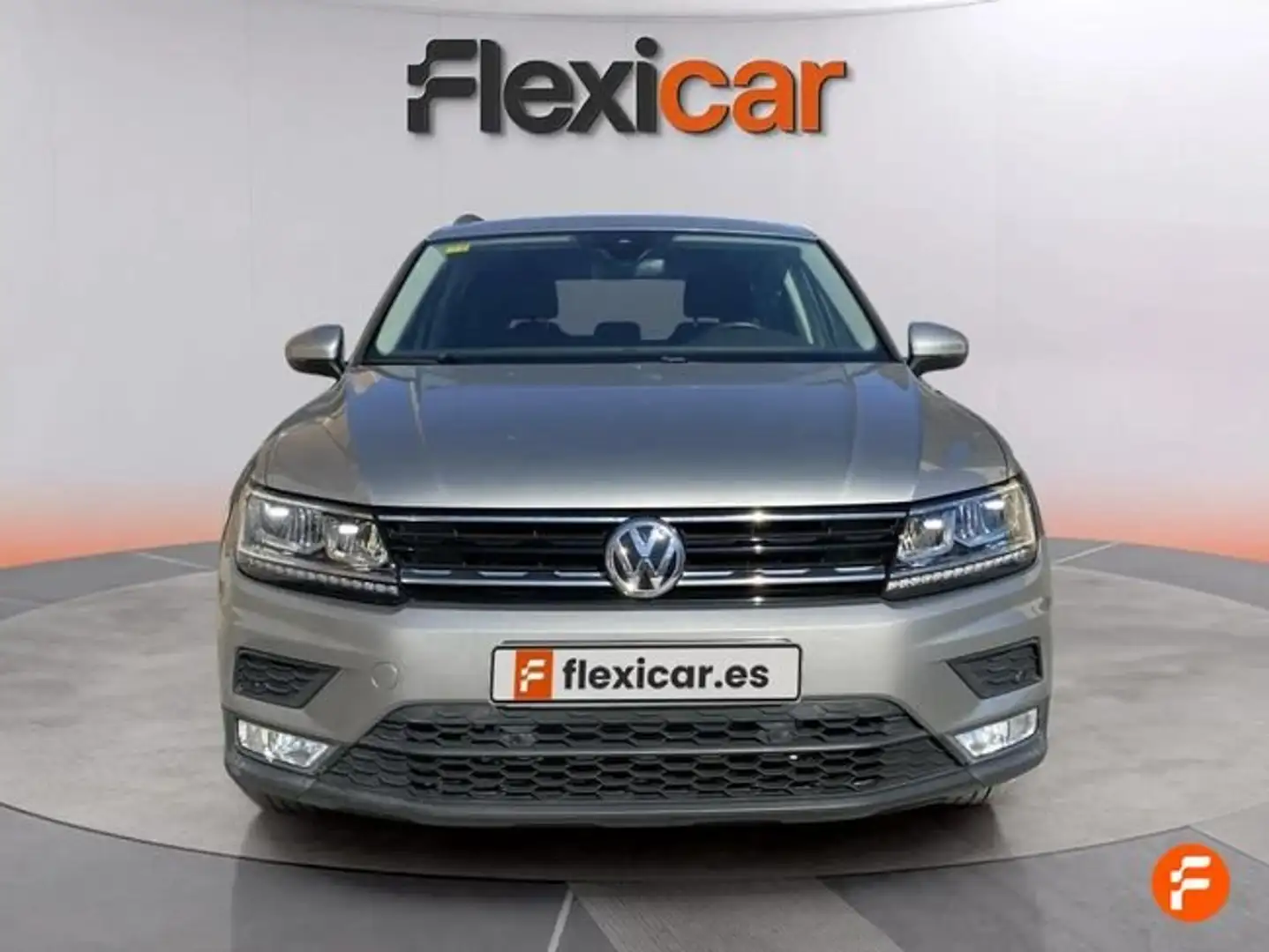 Volkswagen Tiguan 2.0TDI Advance 4Motion DSG 110kW Gris - 2