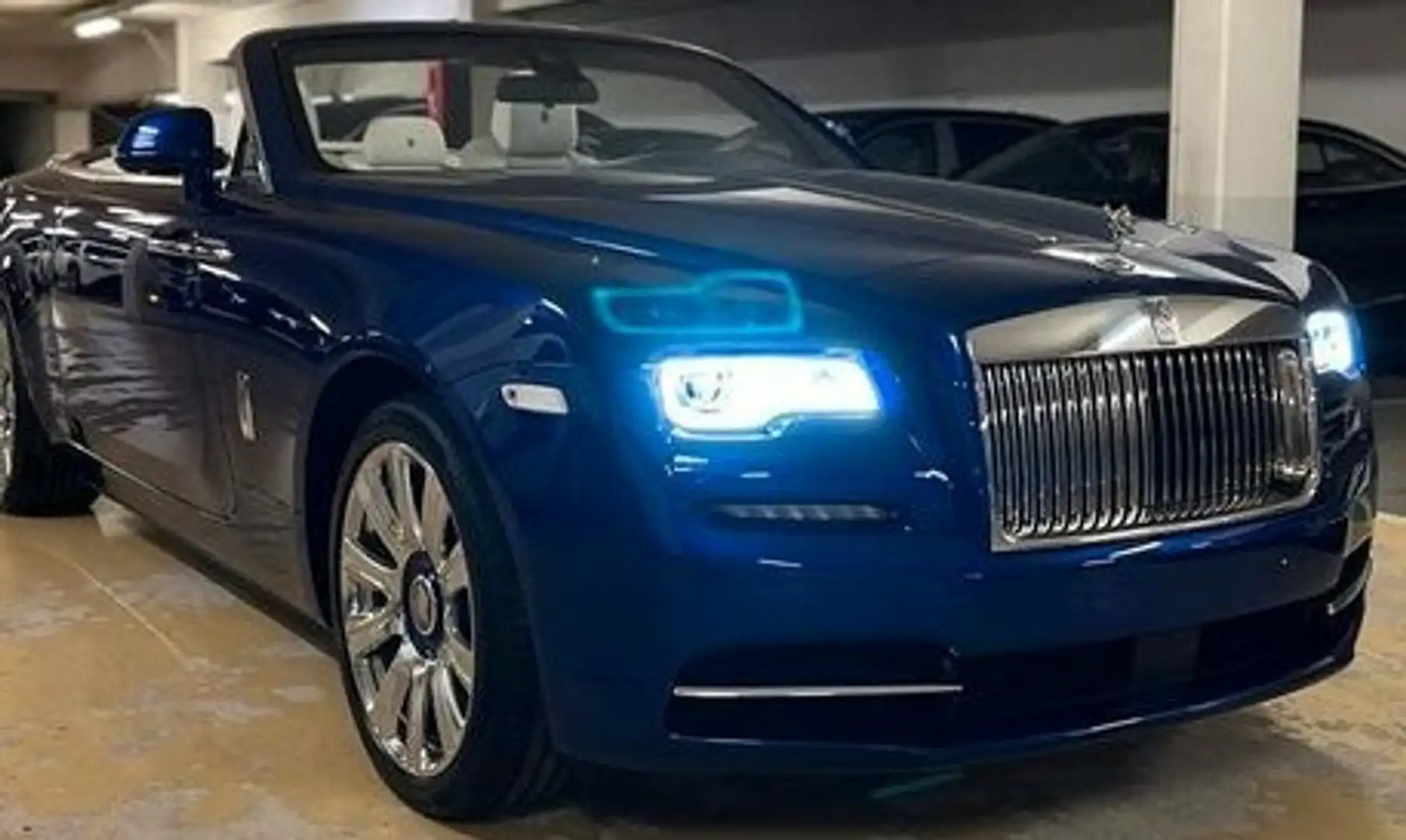 Rolls-Royce Dawn 6.6 V12 Синій - 1