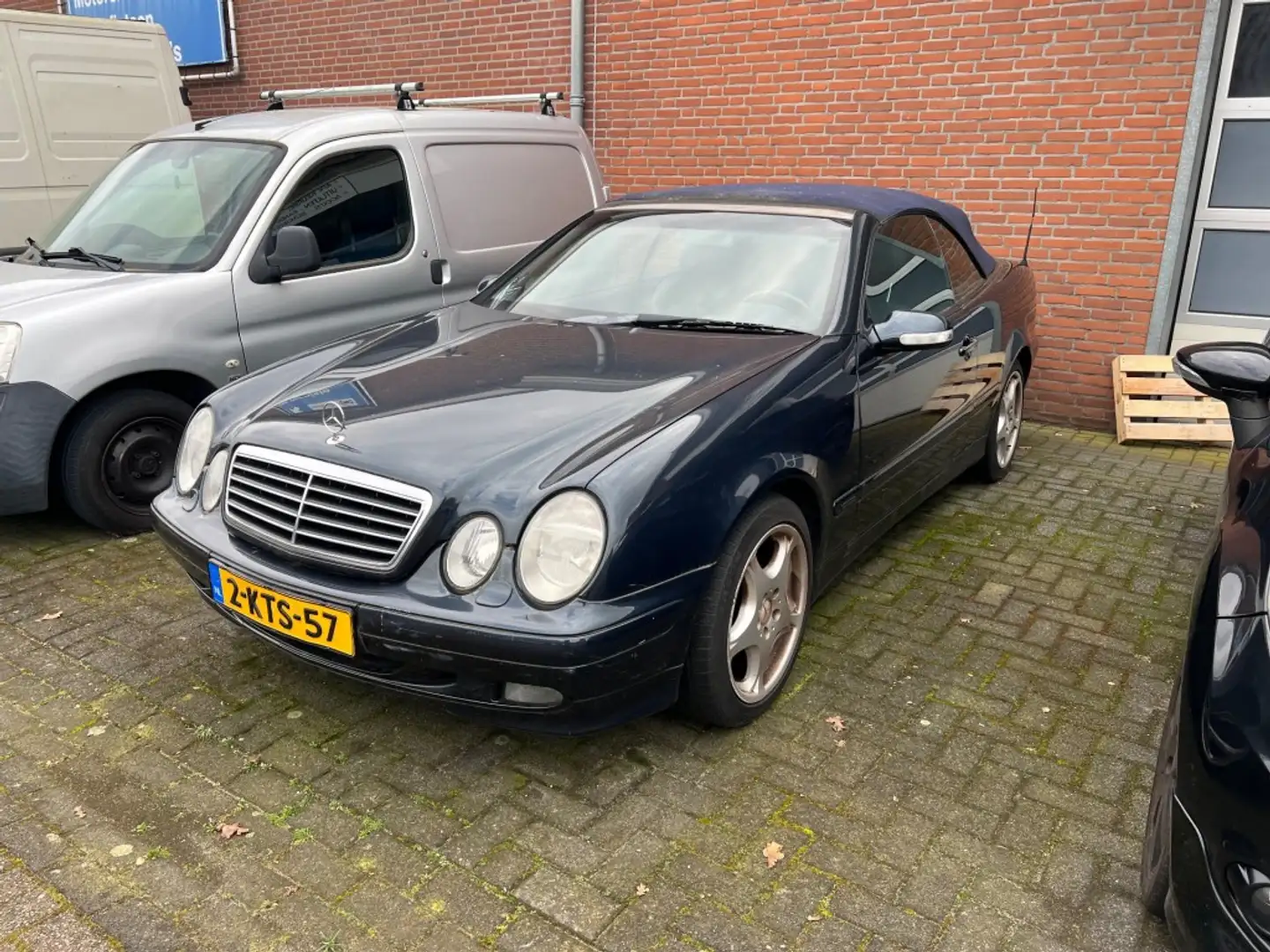 Mercedes-Benz CLK 230 230 Kompressor AVANTGARDE Cabriolet Automaat!! Blau - 1