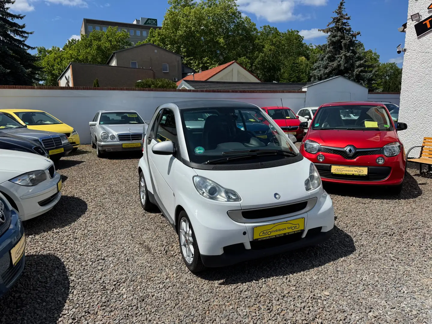 smart forTwo Automatik, TÜV NEU Weiß - 2