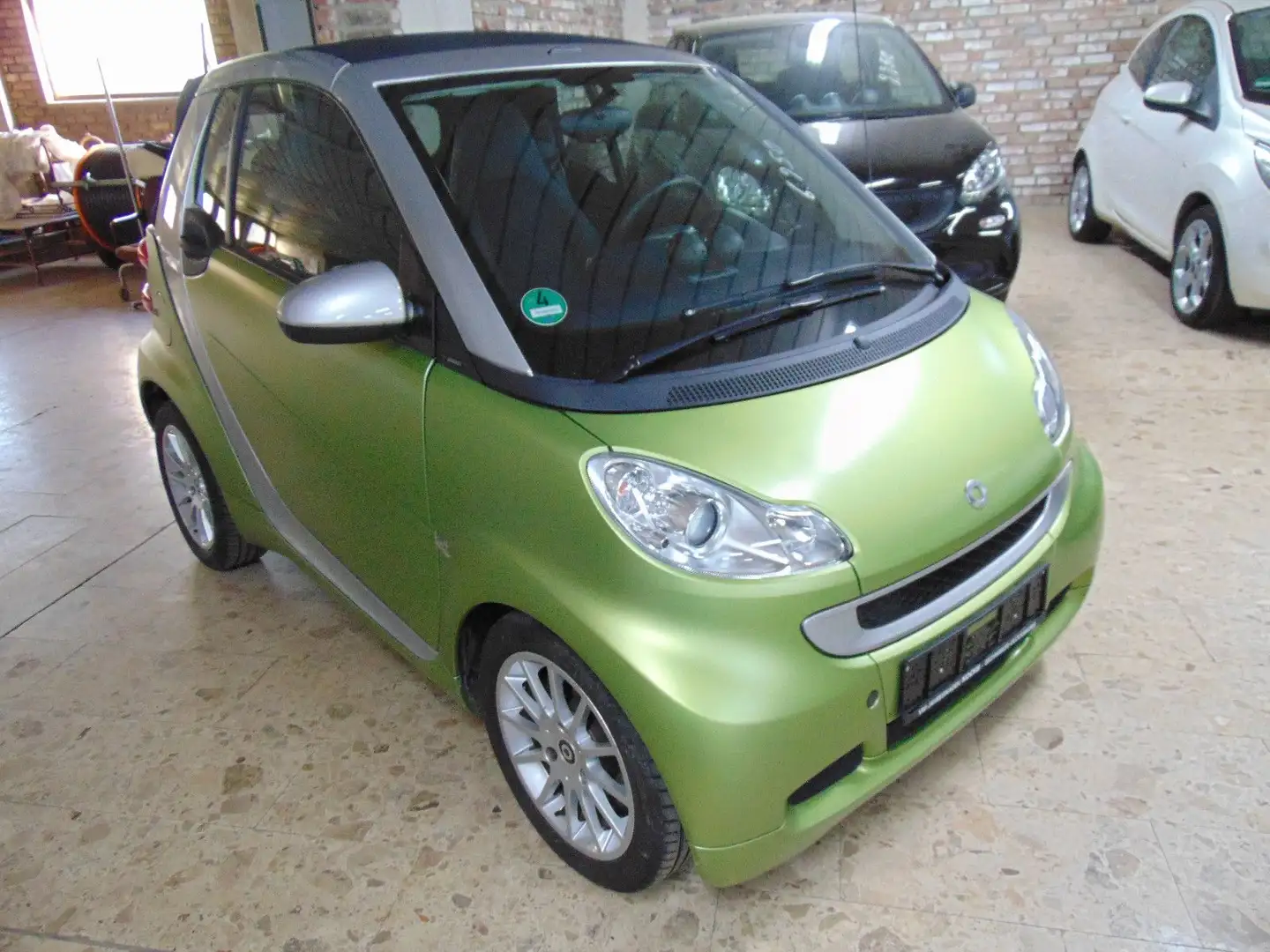 smart forTwo cabrio 1.0 52kW mhd passion Grün - 2