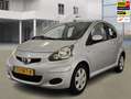 Toyota Aygo 1.0-12V Comfort Navigator 66.400 km +NAP NL-auto Gris - thumbnail 1