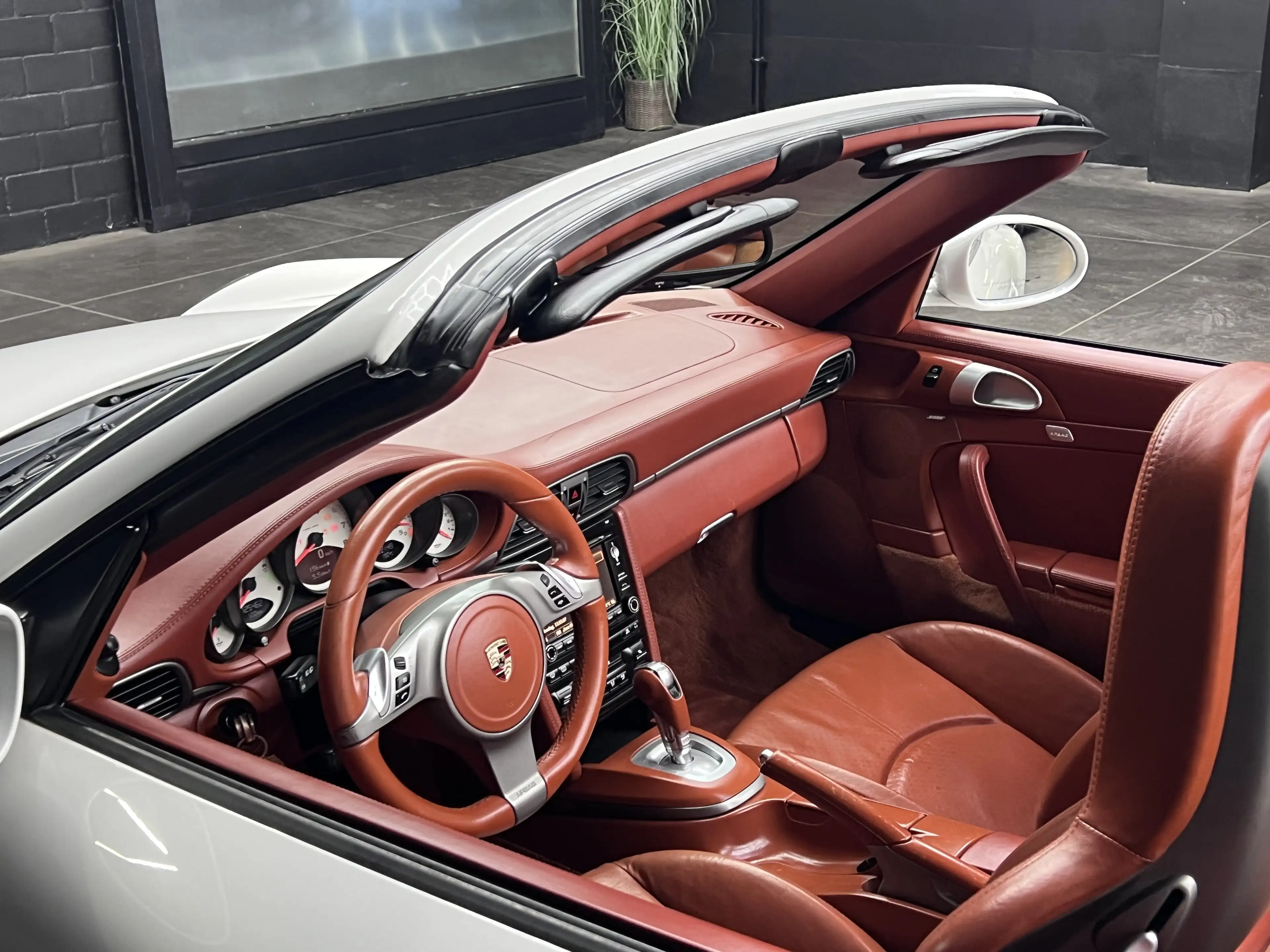 Porsche 997 .2 Carrera Cabriolet PDK *facelift* m. 2010 — photo 14