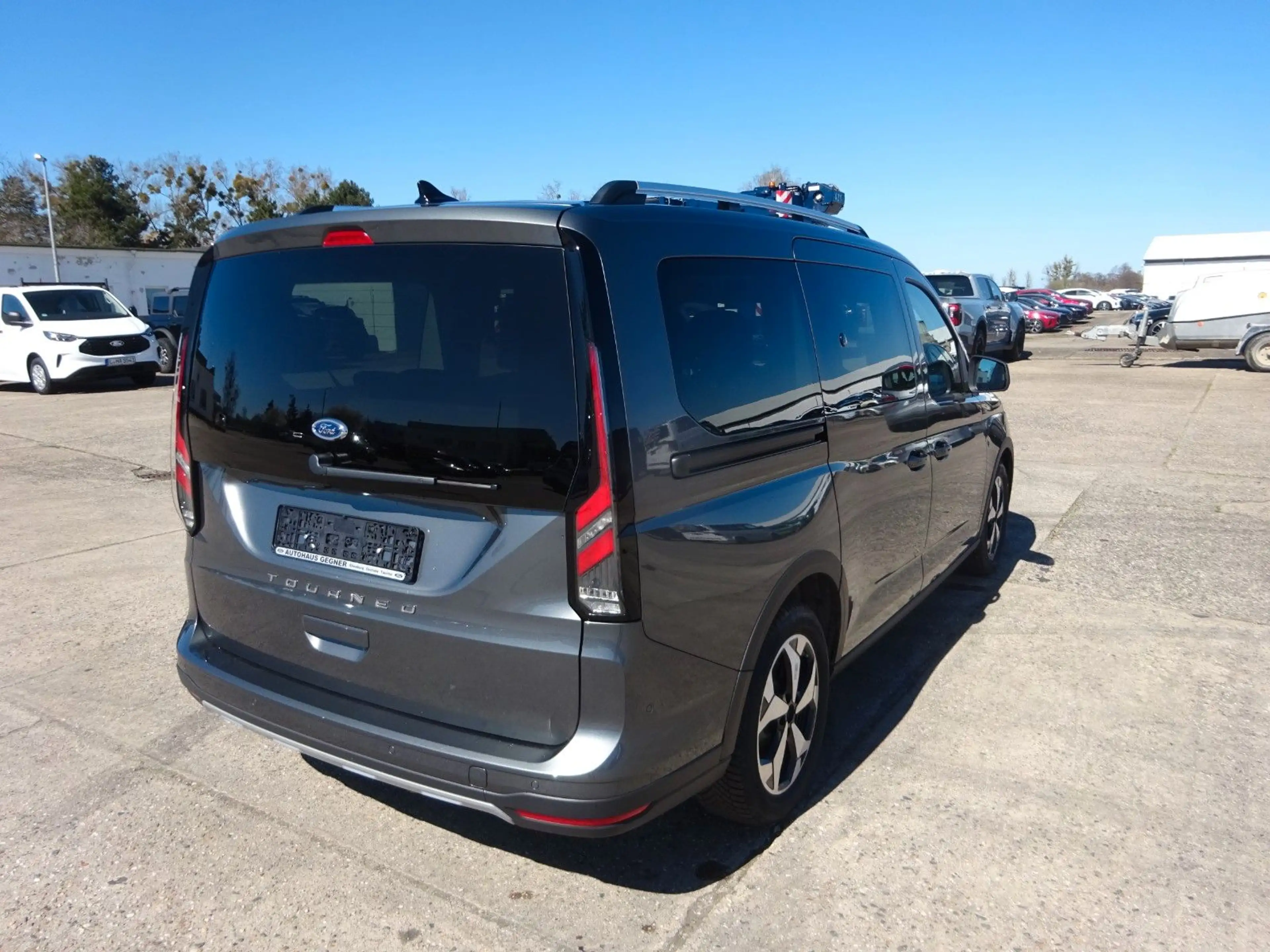 Ford Grand Tourneo Connect Active Stndhz AHK Navi S&G — photo 8