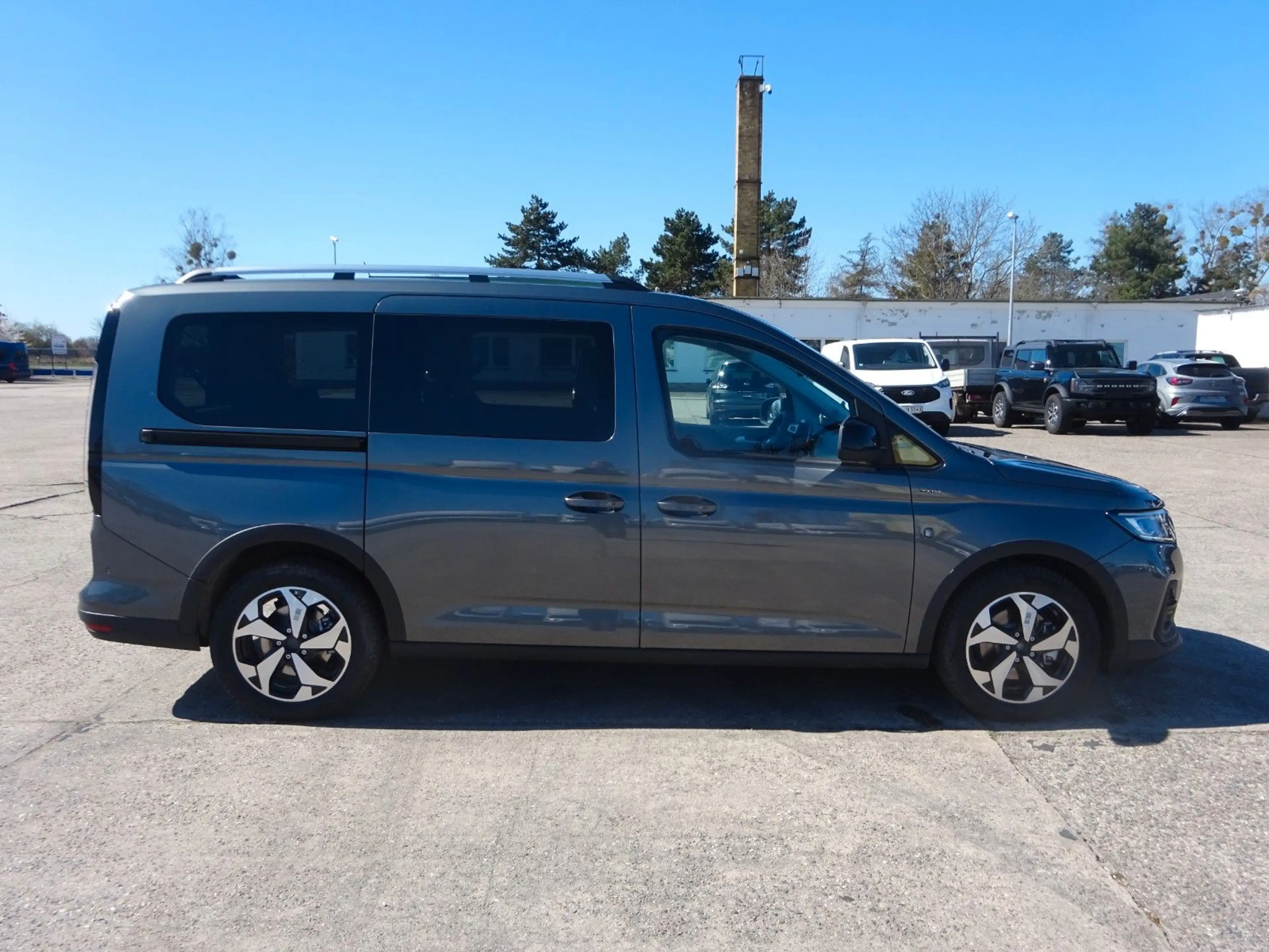 Ford Grand Tourneo Connect Active Stndhz AHK Navi S&G — photo 9