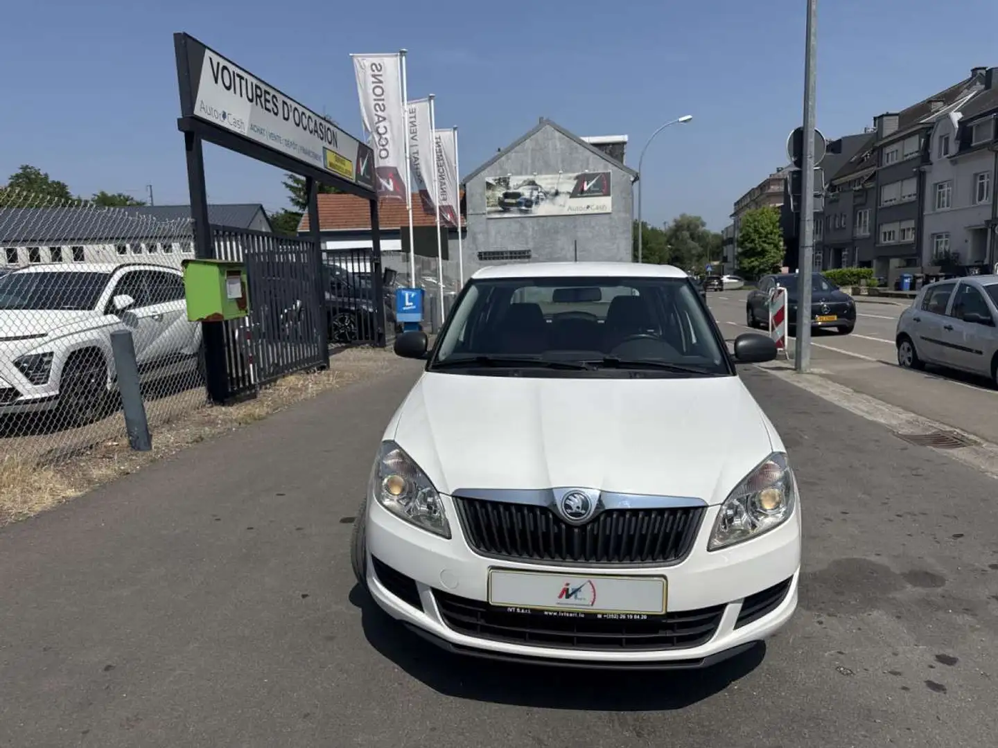 Skoda Fabia 1.2 ESSENCE 60CV Blanc - 2