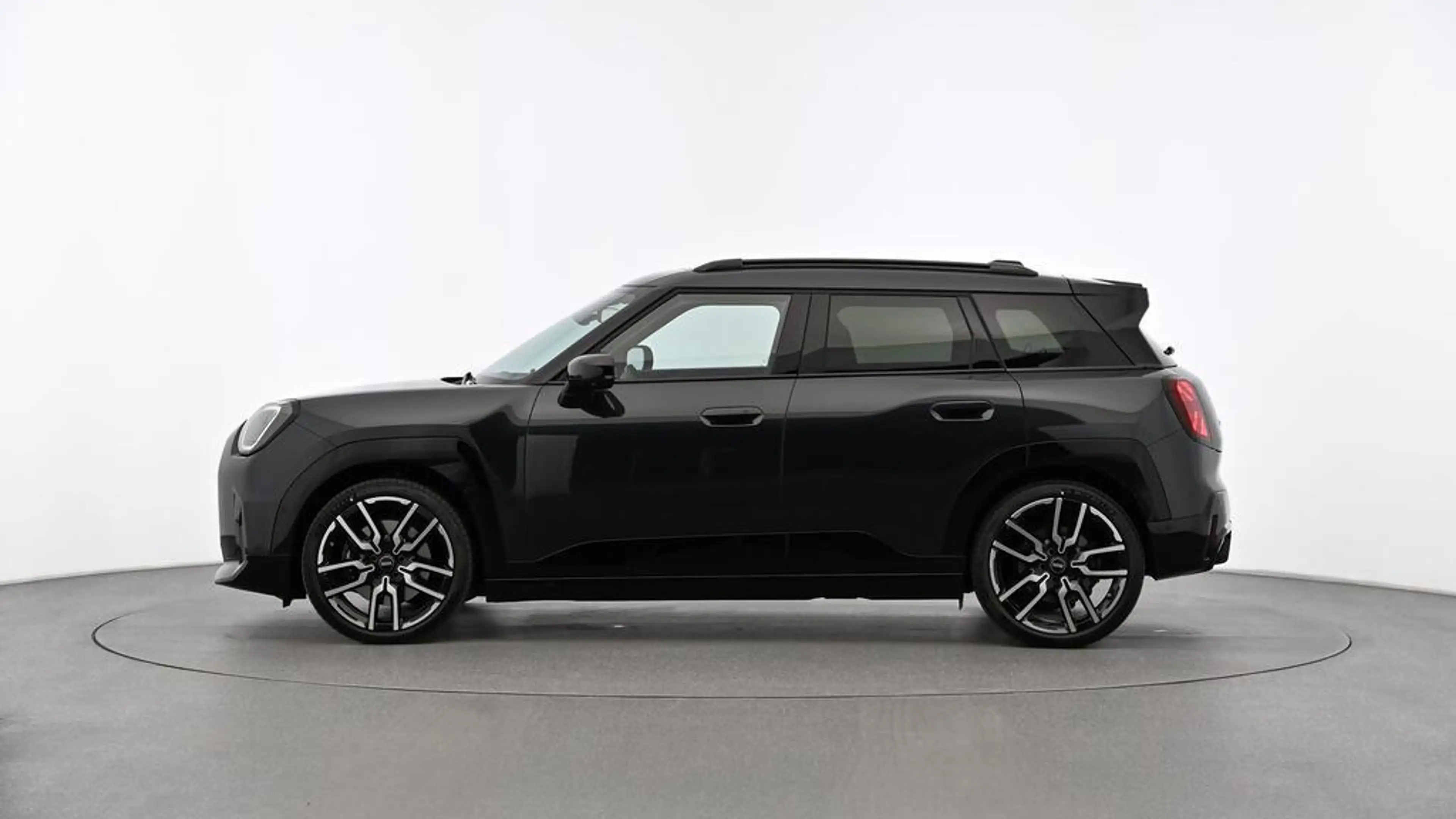 MINI Aceman John Cooper Works Trim — photo 2