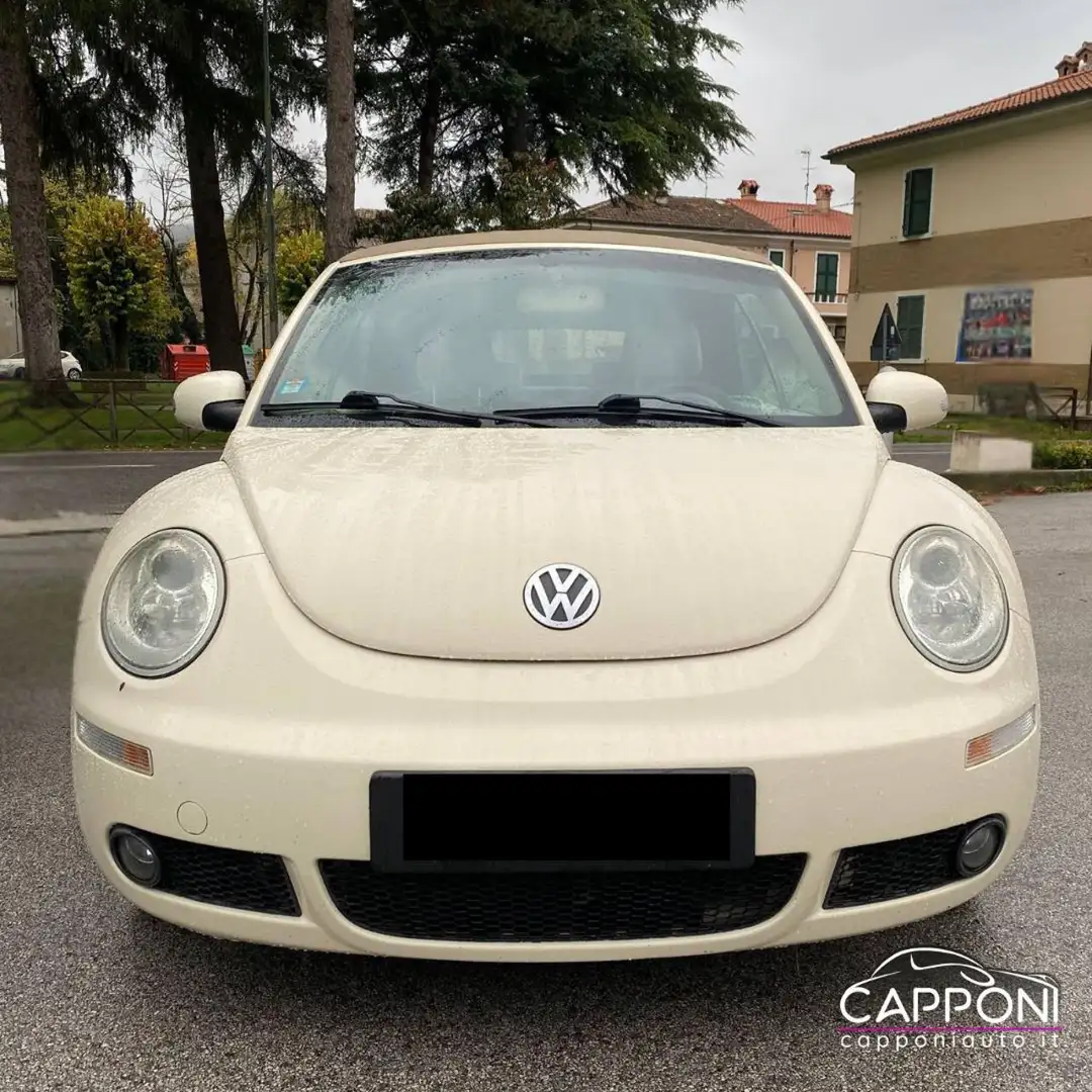 Volkswagen New Beetle 1.9 TDI 105CV Cabrio Beige - 2
