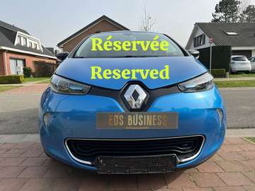 Zoe *CLIM/RADIO/CAMERA/... *RESERVEE/RESERVED*