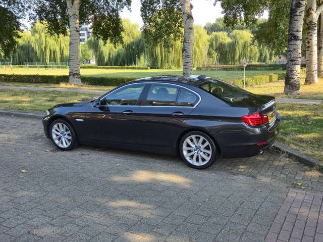 BMW 535 Sedan