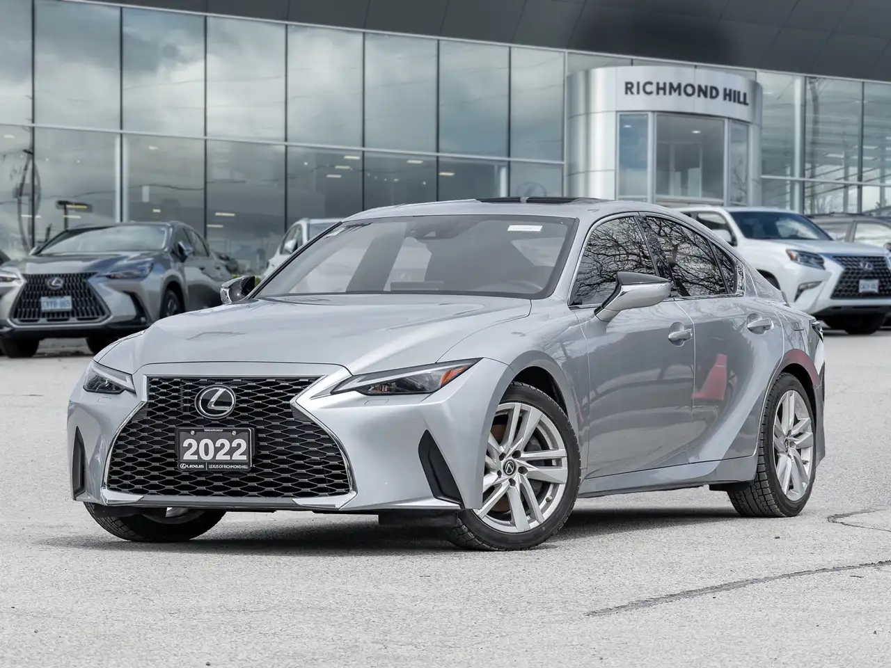 2022 Lexus IS