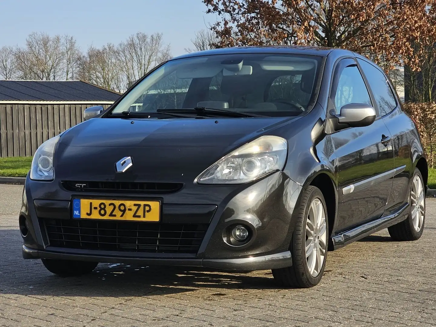 Renault Clio 1.6 16V GT Zwart - 1