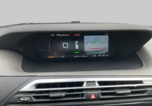 Citroen C4 Picasso view 8