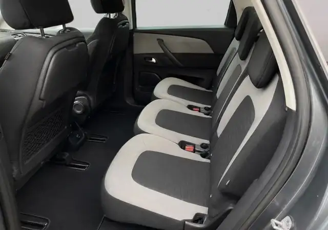 Citroen C4 Picasso view 7