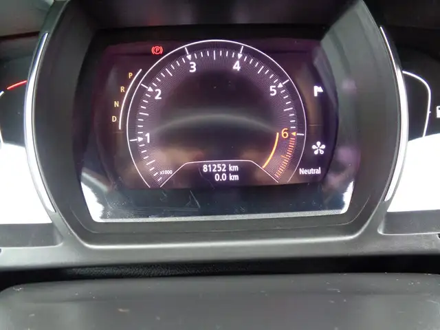 Renault Scenic view 14