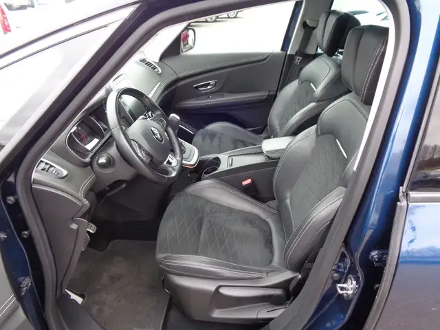 Renault Scenic view 7