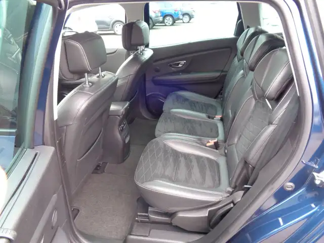 Renault Scenic view 8