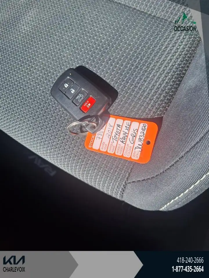 Toyota RAV 4 снимка Toyota RAV 4