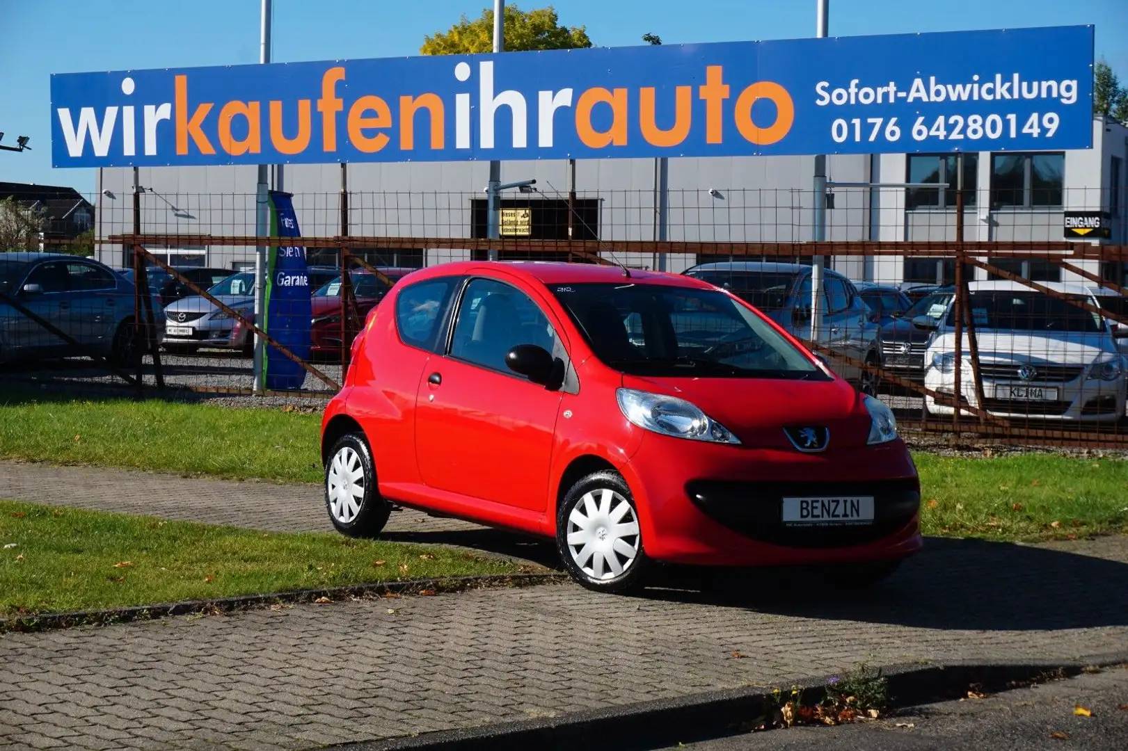 Peugeot 107 Petit Filou*ZV*SERVO*RADIO-CD !!! Rot - 1