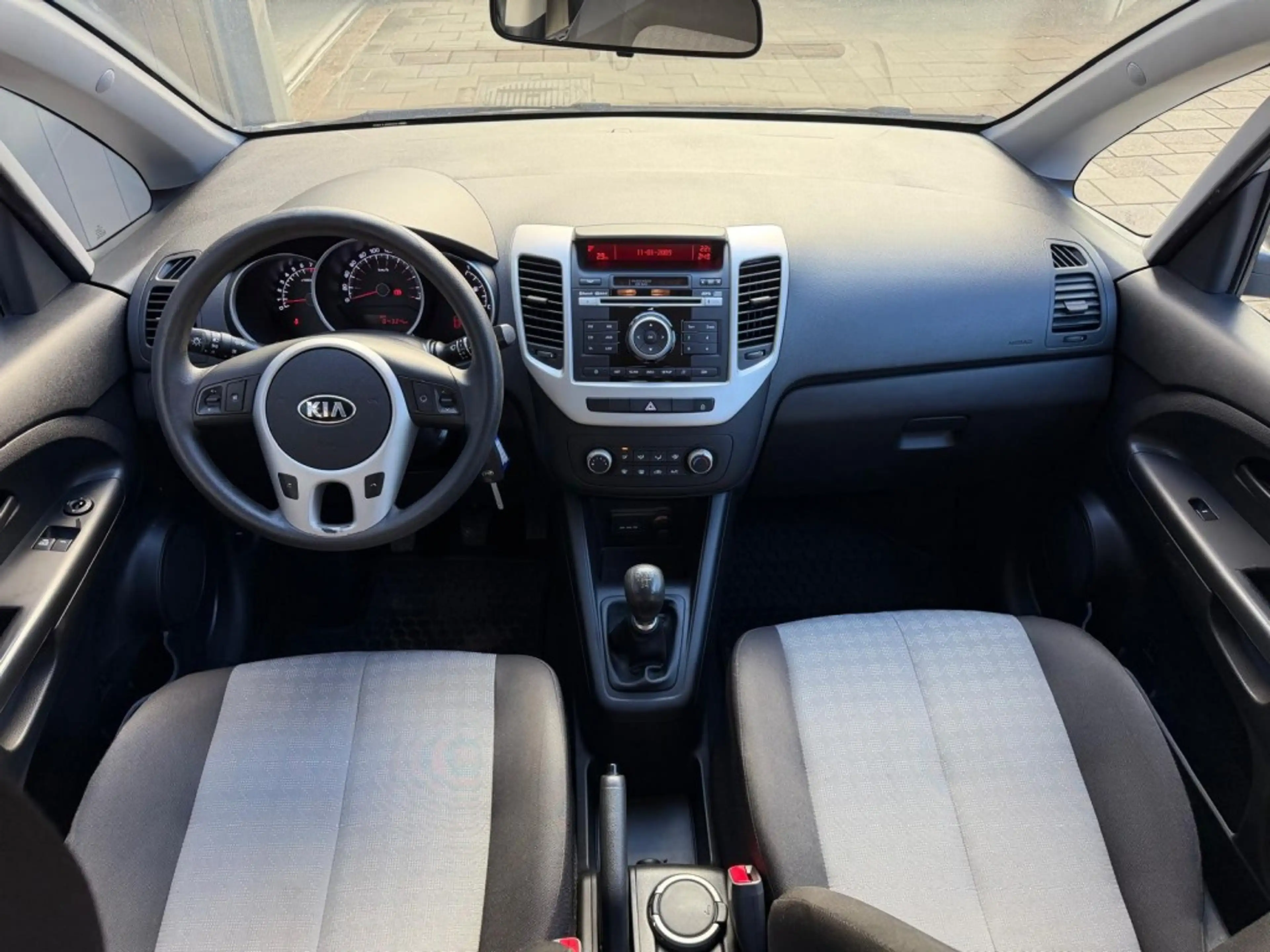 Kia Venga 1.4 CVVT EDITION — photo 5