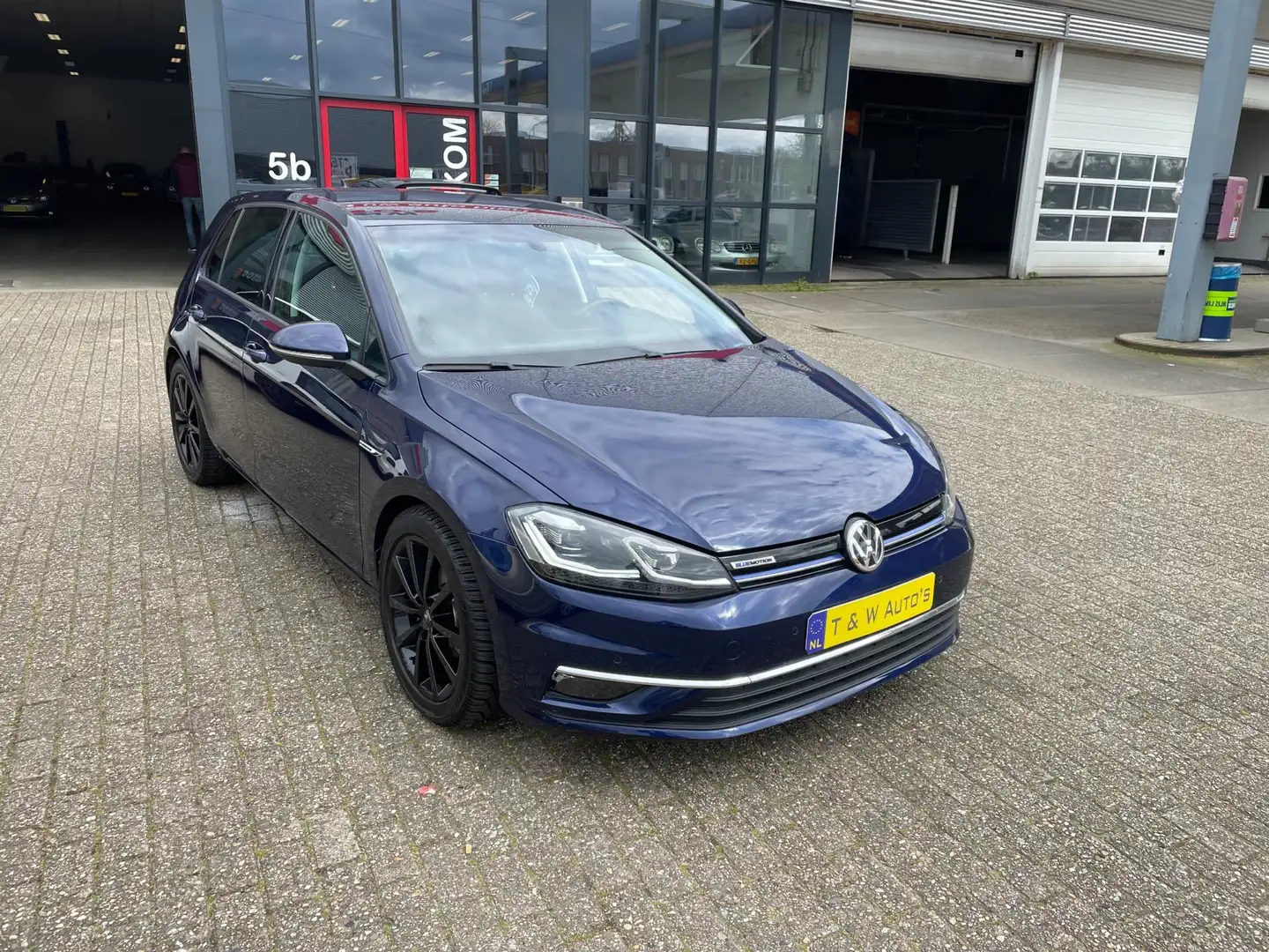Volkswagen Golf 1.5 TSI Highline Business R Blau - 2