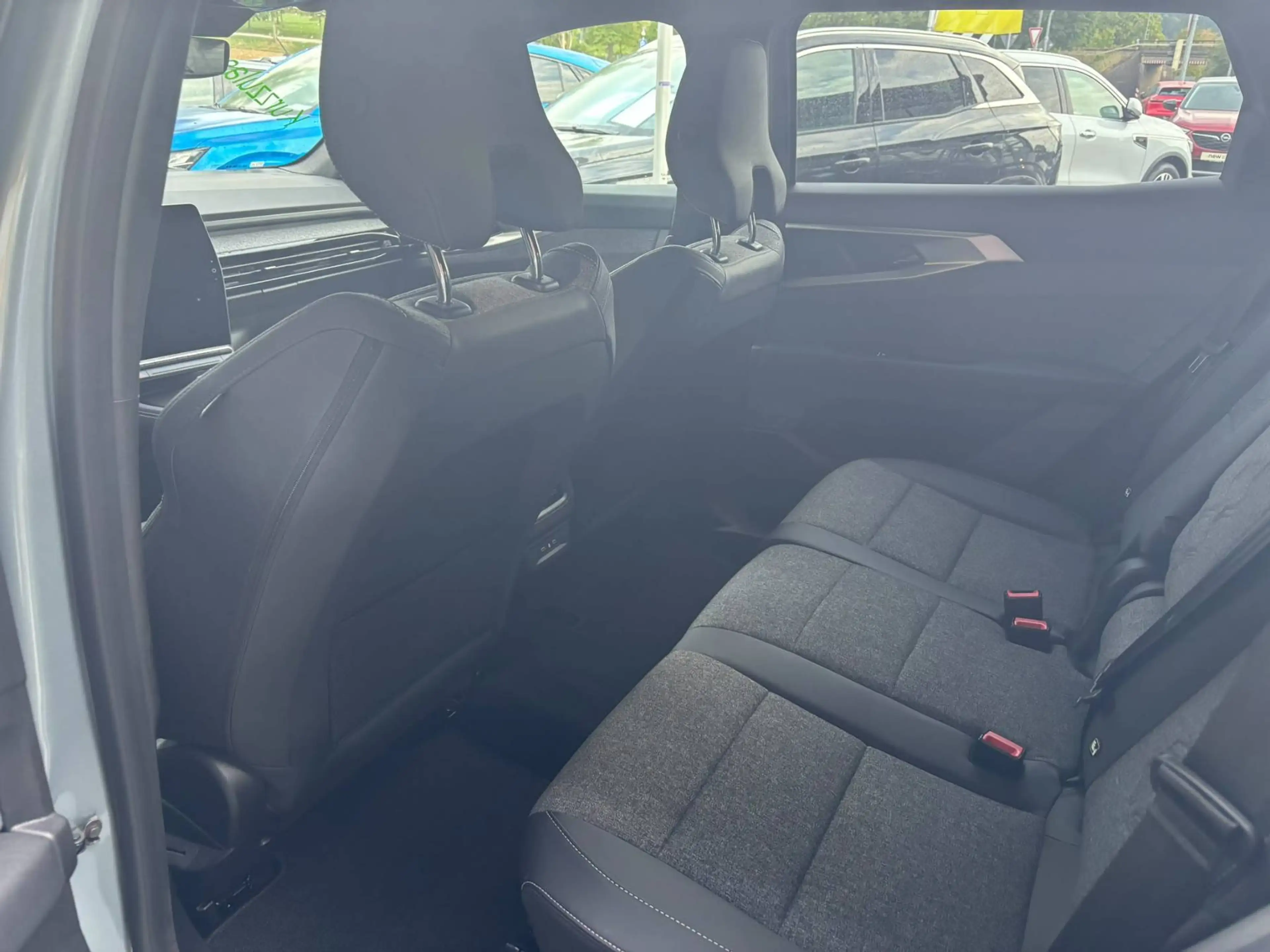 Renault Espace VI Techno E-Tech Hybrid 7 Sitzer — photo 10