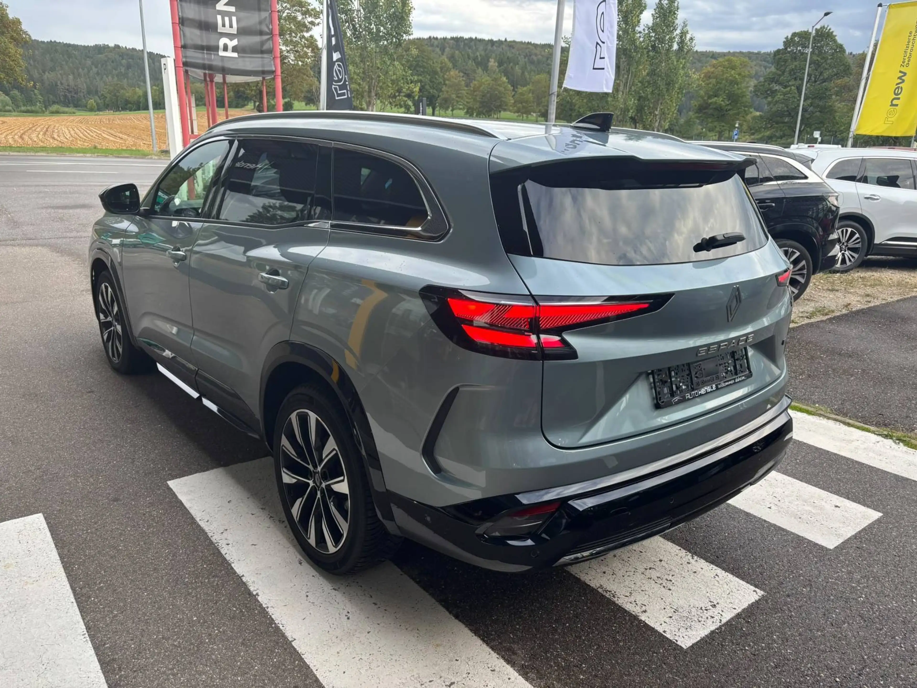 Renault Espace VI Techno E-Tech Hybrid 7 Sitzer — photo 4