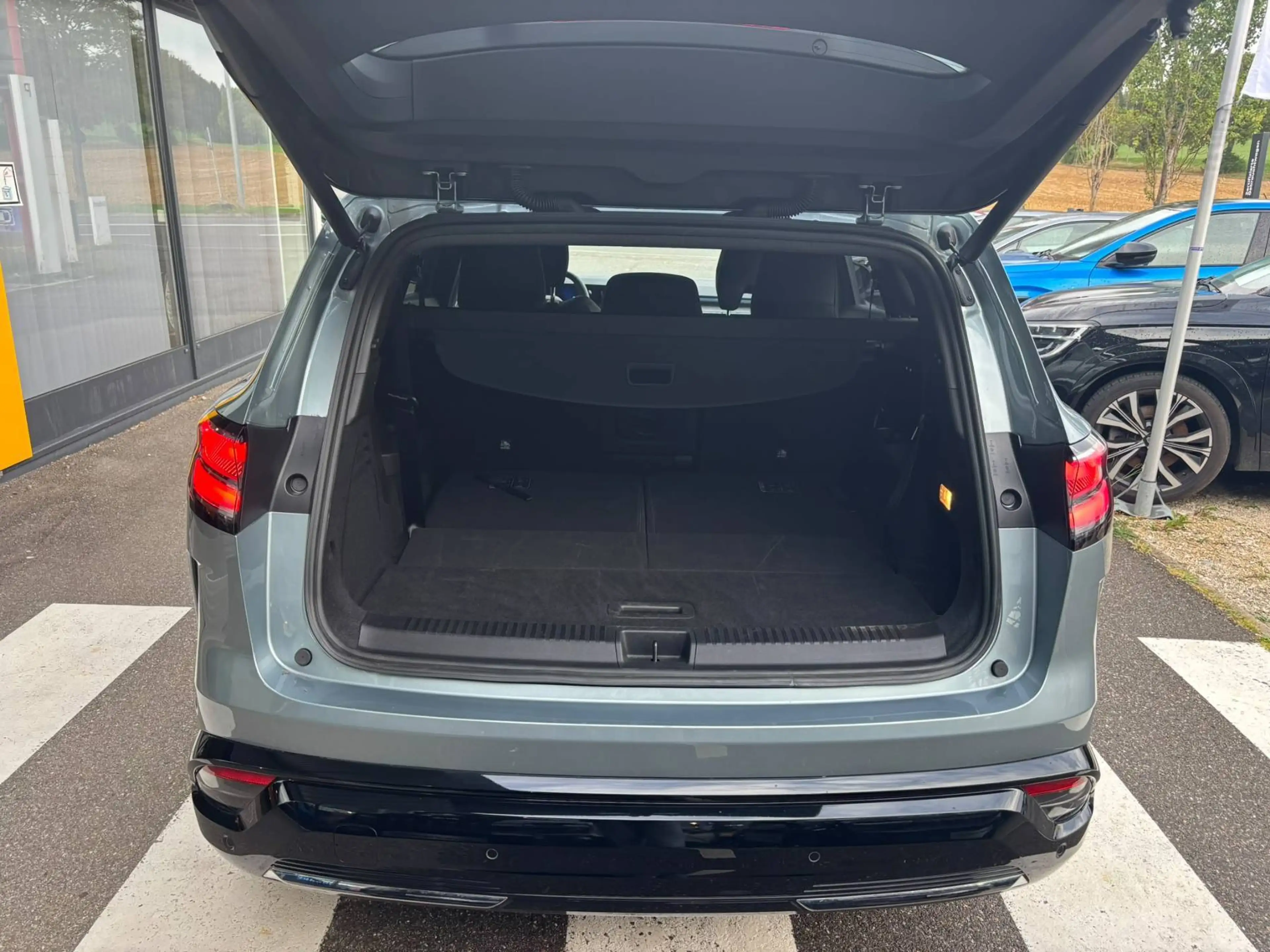 Renault Espace VI Techno E-Tech Hybrid 7 Sitzer — photo 7