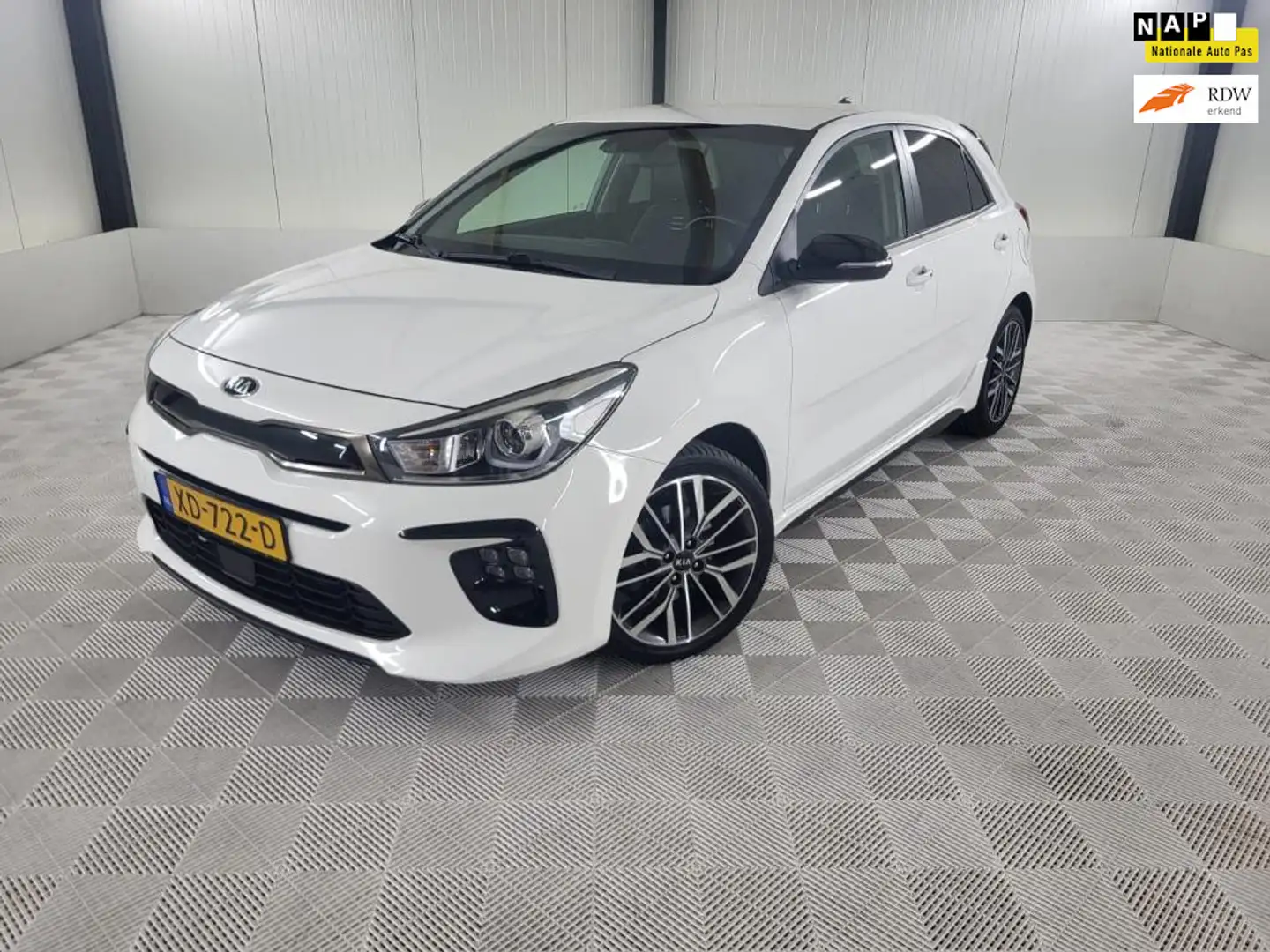 Kia Rio 1.0 TGDI GT-Line, Camera, Navi, Stoelverwarming Blanco - 1