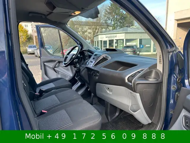 Ford Transit Custom view 15