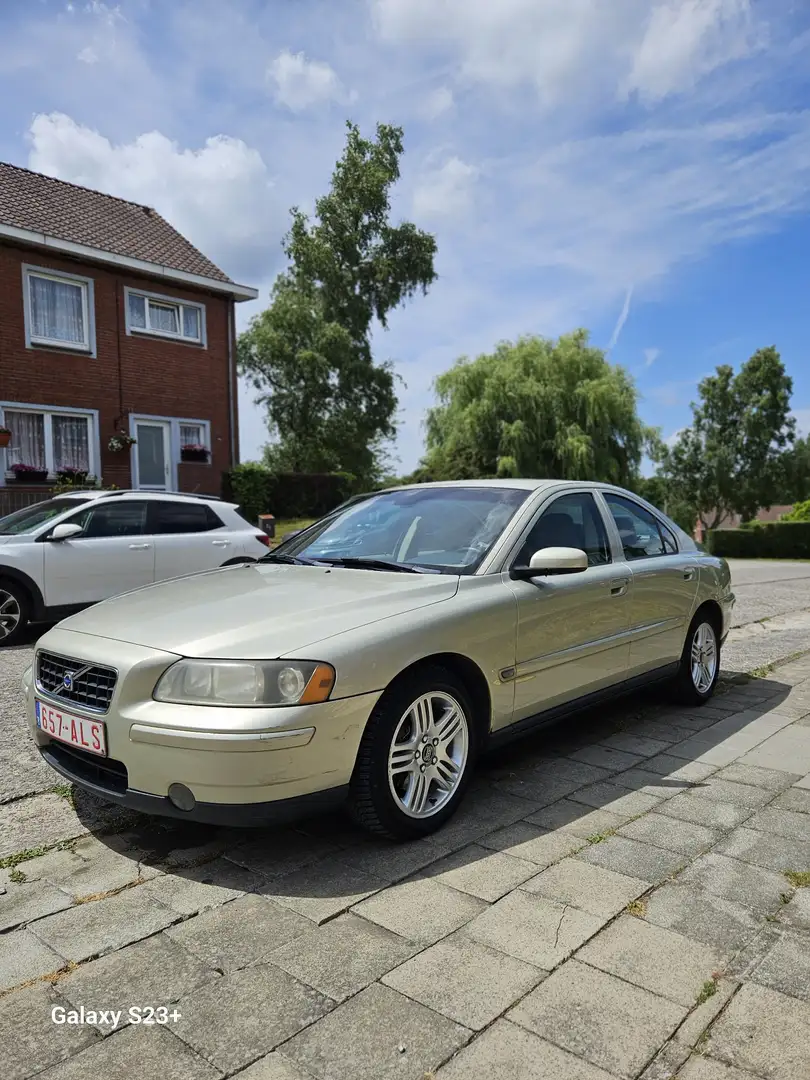 Volvo S60 2.4 Turbo - D Summum - 2