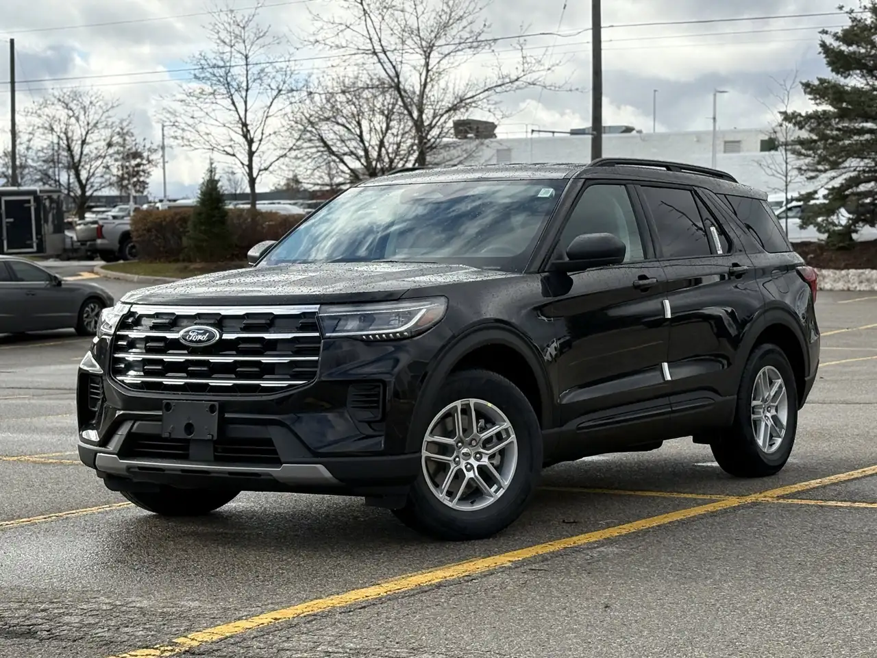Ford Explorer снимка Ford Explorer