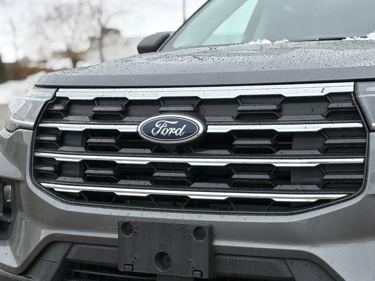 Ford Explorer снимка Ford Explorer