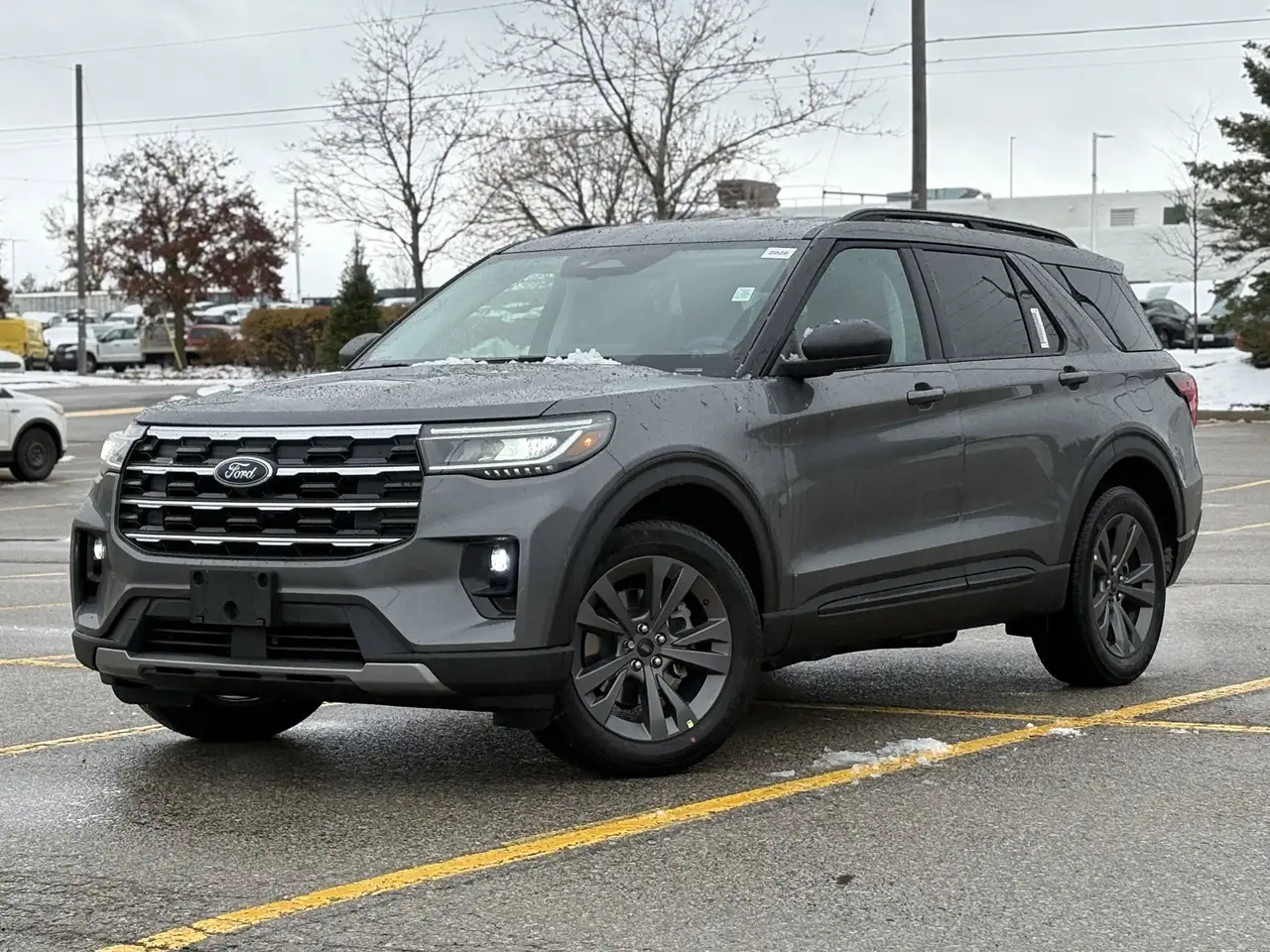 Ford Explorer снимка Ford Explorer