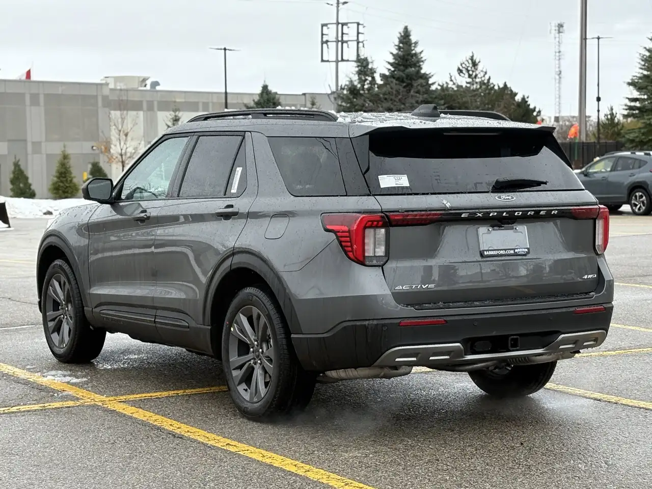 Ford Explorer снимка Ford Explorer