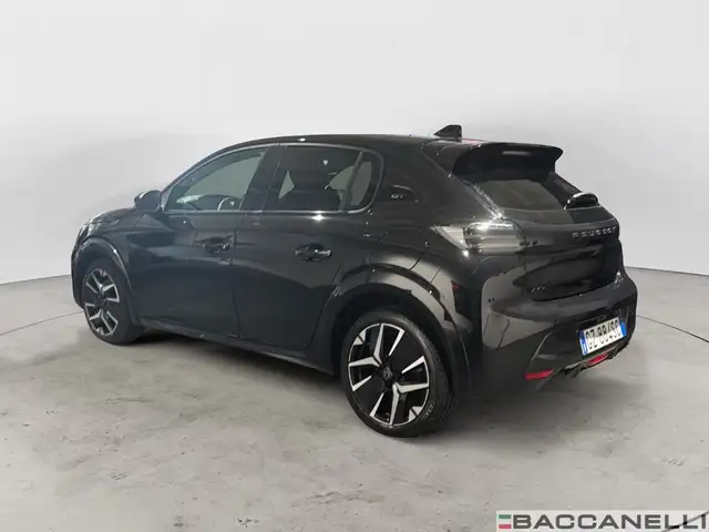 Peugeot 208 view 3