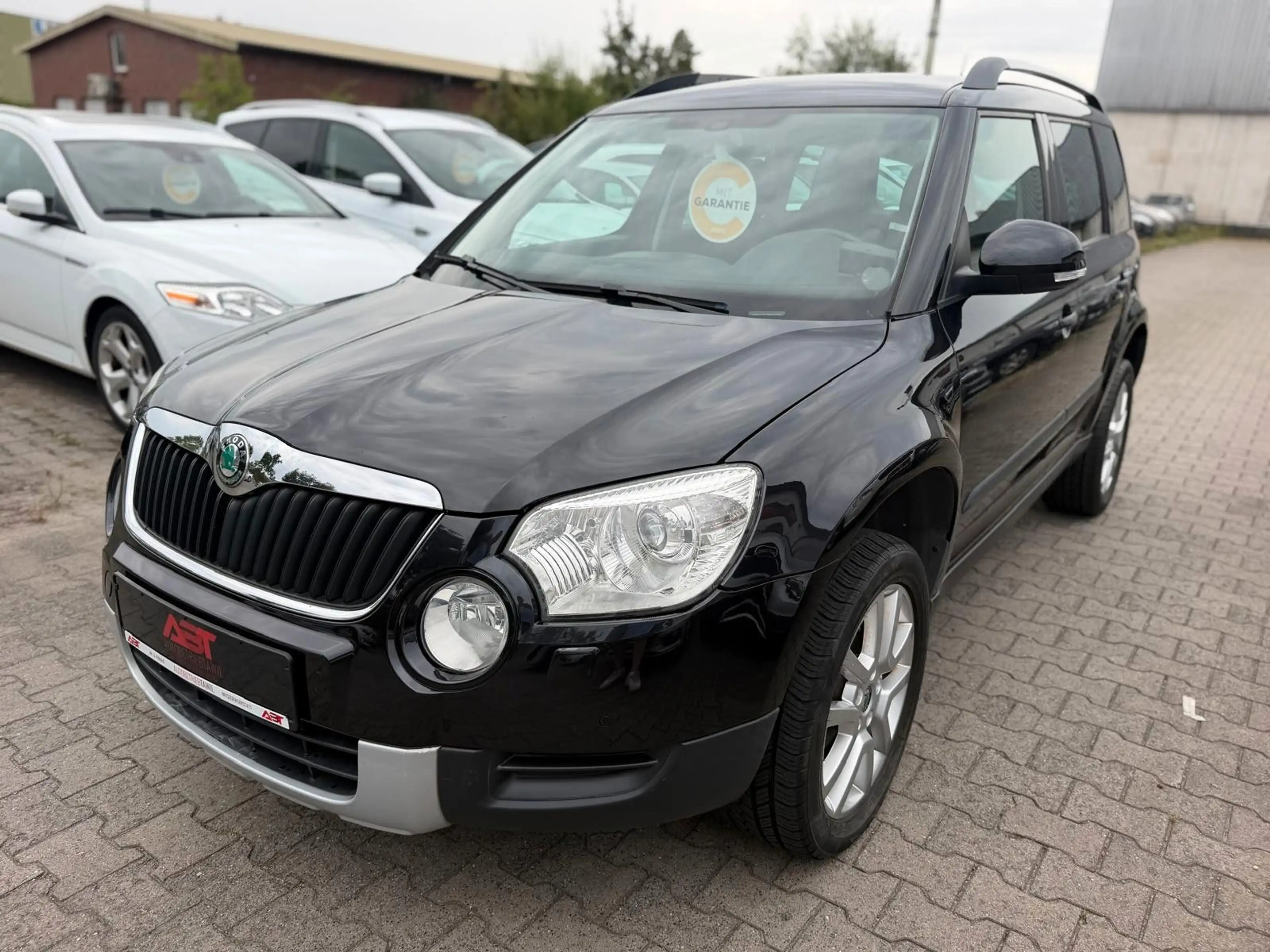 Skoda Yeti 1.2, TÜV NEU, Klima, PDC, Xenon, SZH, 1Hand — photo 7