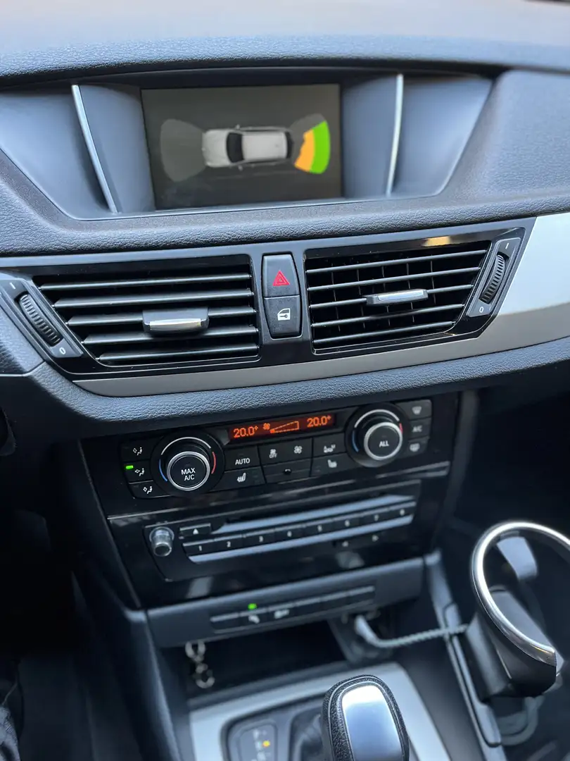 BMW X1 sDrive18i Aut. xLine - 2