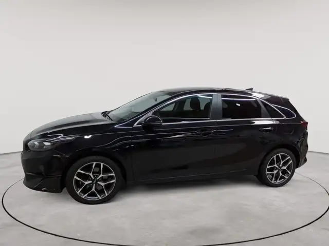 Kia Ceed view 6