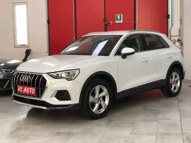Audi Q3 35 2.0 tdi Business Advanced s-tronic   * IVA DEDUCIBILE  * PREZZO REALE !!!!!