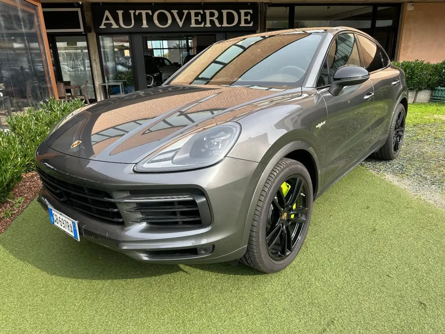 Porsche Cayenne Coupé 3.0 V6 E-Hybrid Full Opt UNIPROPRIETARIO Grigio - 1