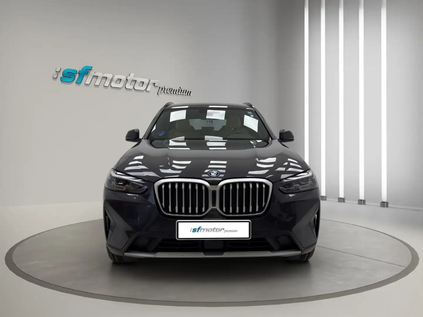 BMW X3 xDrive 30e xLine Gris - 2