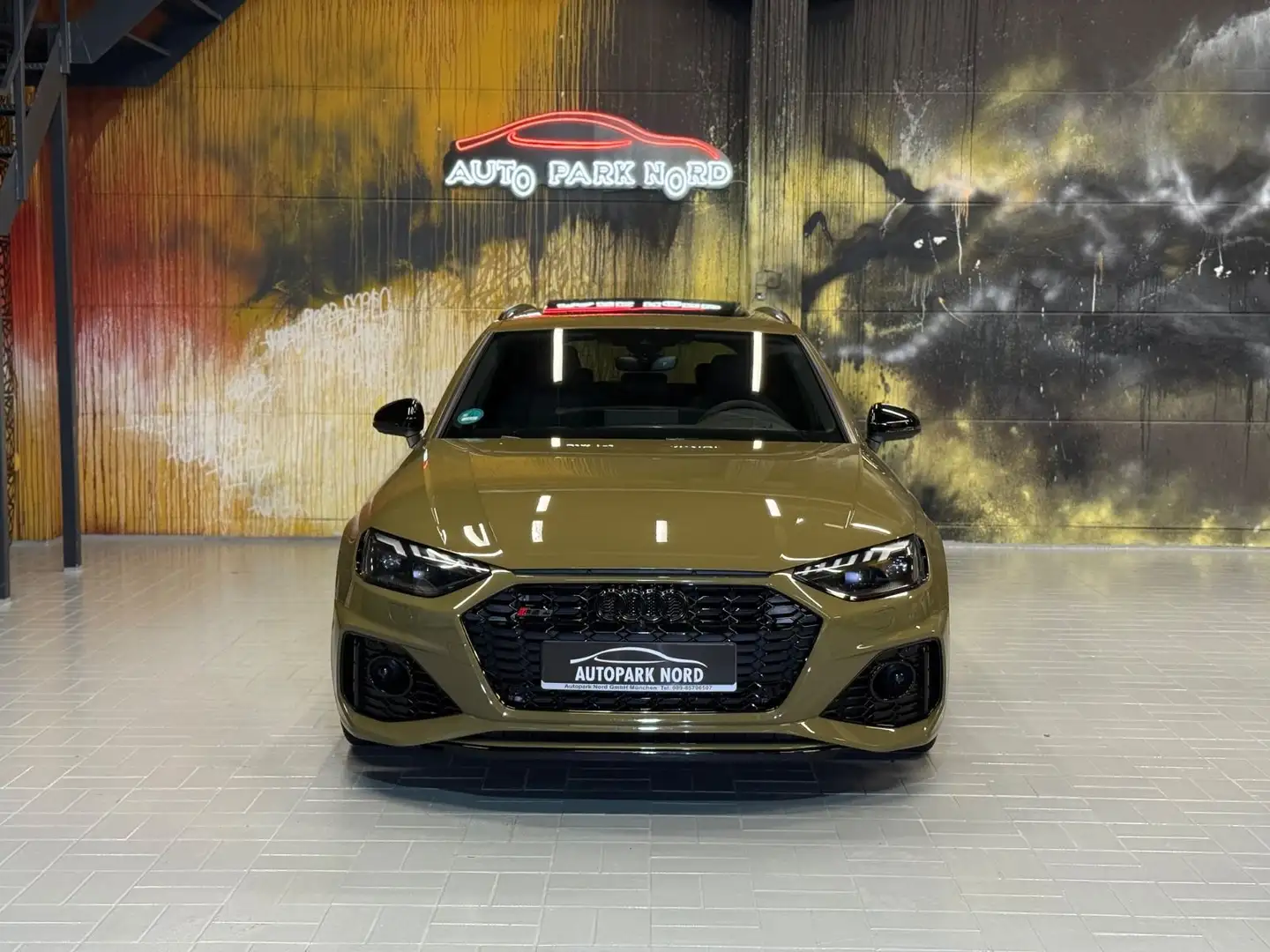 Audi RS4 2.9 TFSI quattro~HEAD-UP~B&O~KAMERA 360~PANO Vert - 2