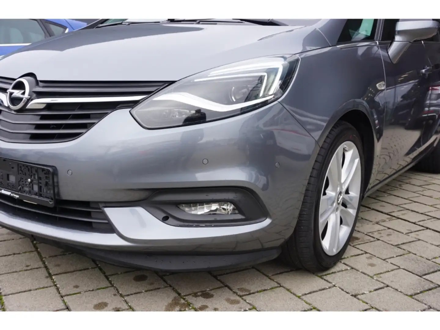 Opel Zafira 2.0 CDTi Business Innovation Aut. Navi AHK 7-Sitze Grau - 2